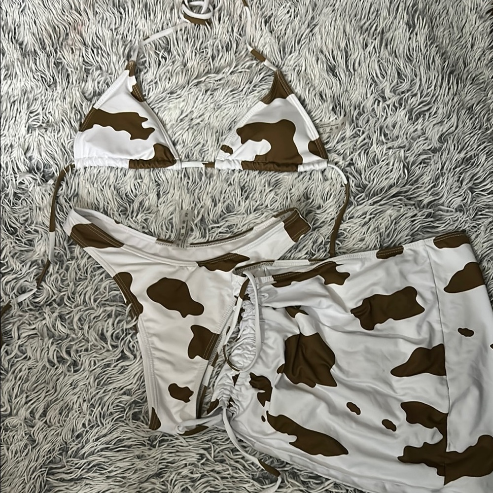 SHEIN White and Brown Cow Print Bra Intimates